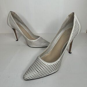 Vince Camuto White Leather Heels Size 8.5 M